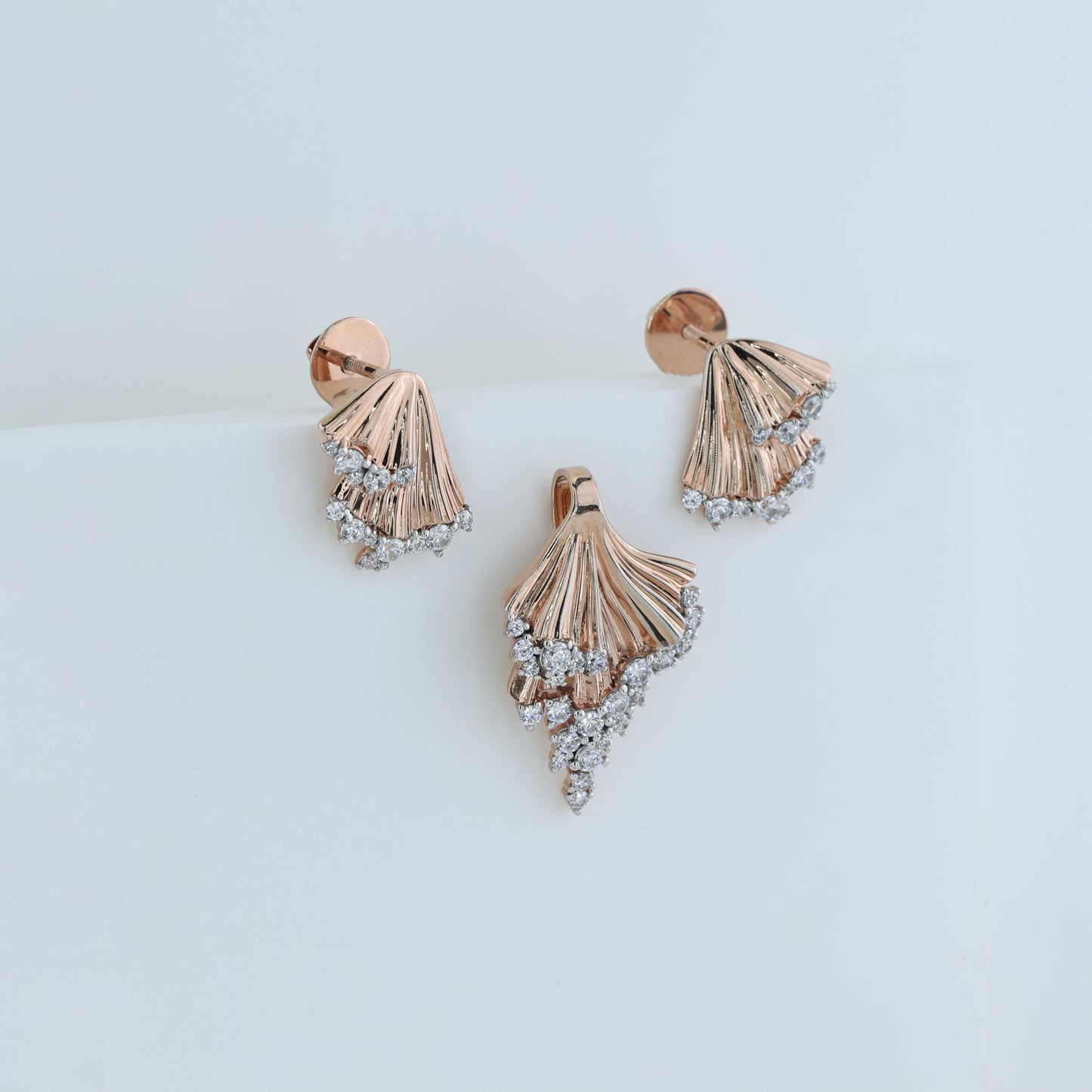 Diamond Cluster Pendant