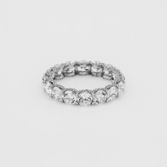 Round-Cut Diamond Eternity Band