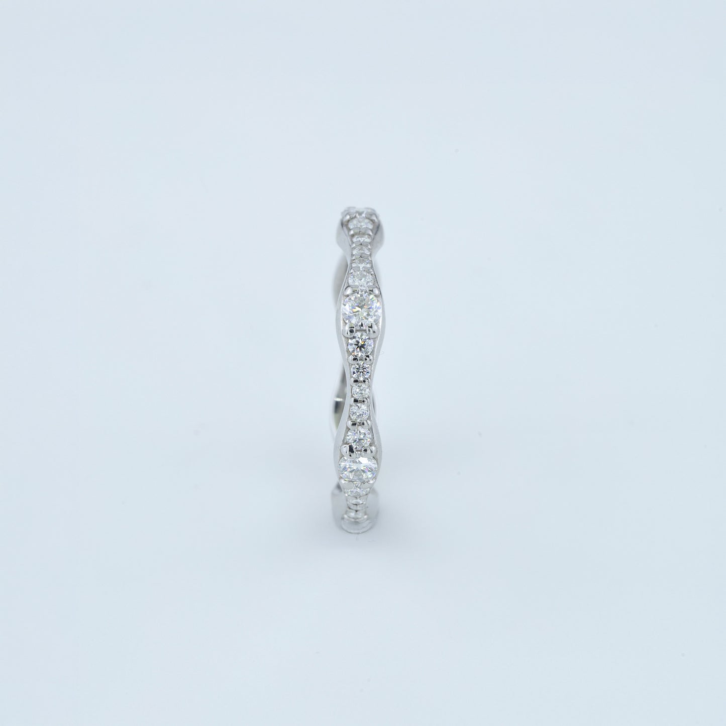 Wavy Shape Diamond Ring