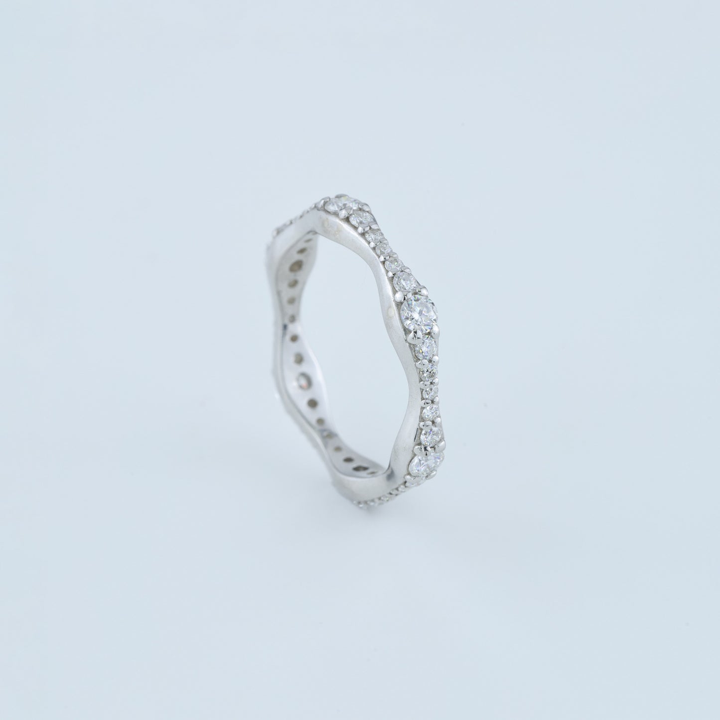 Wavy Shape Diamond Ring