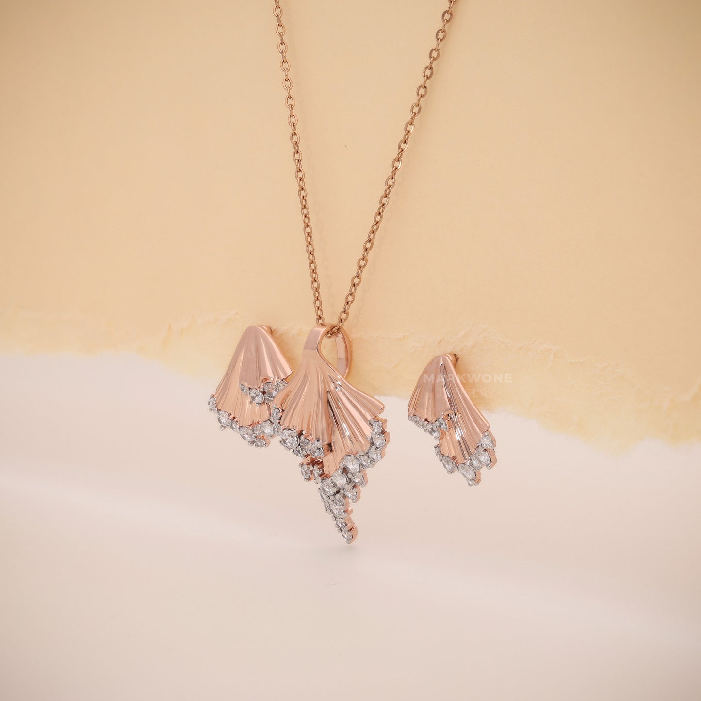 Diamond Cluster Pendant