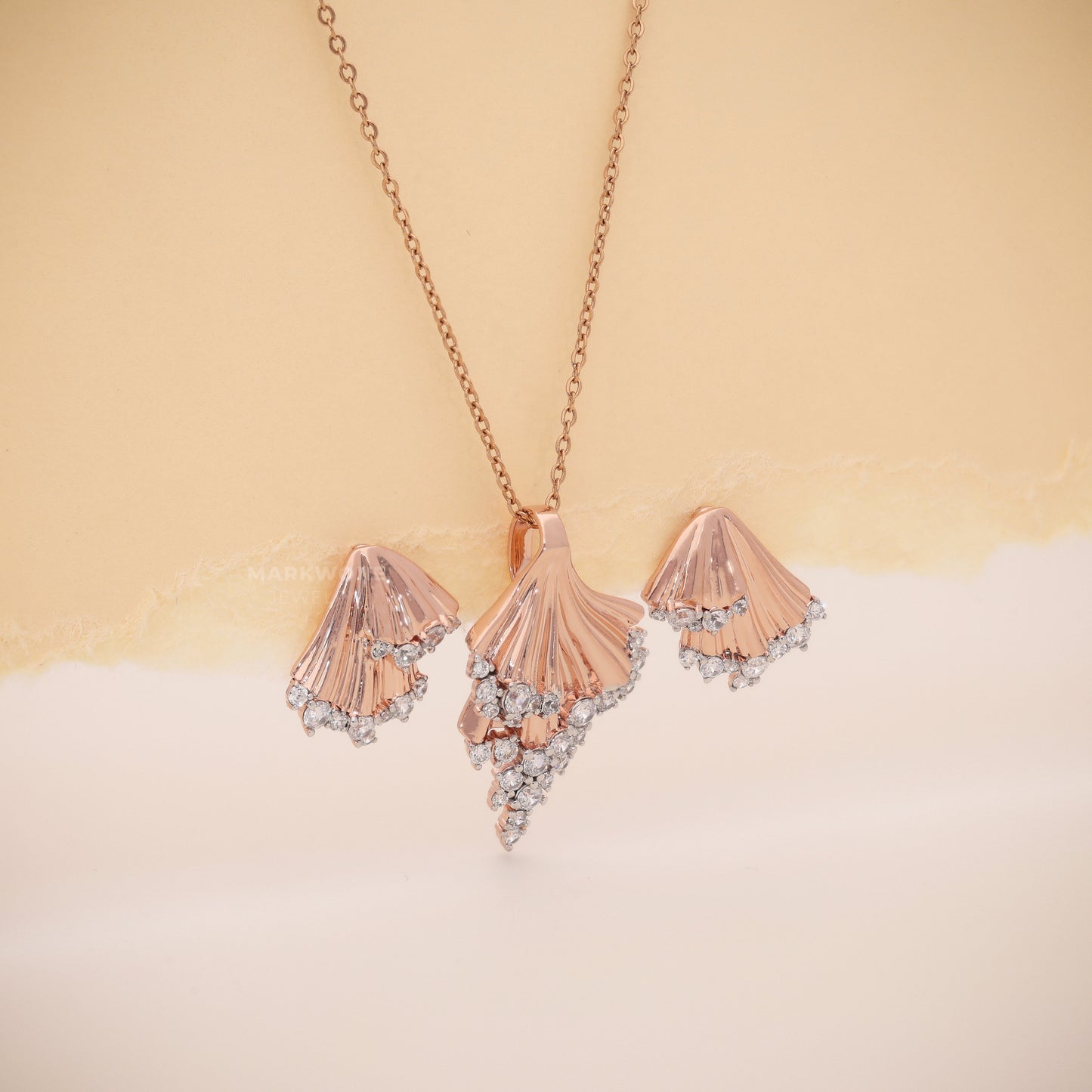 Diamond Cluster Pendant