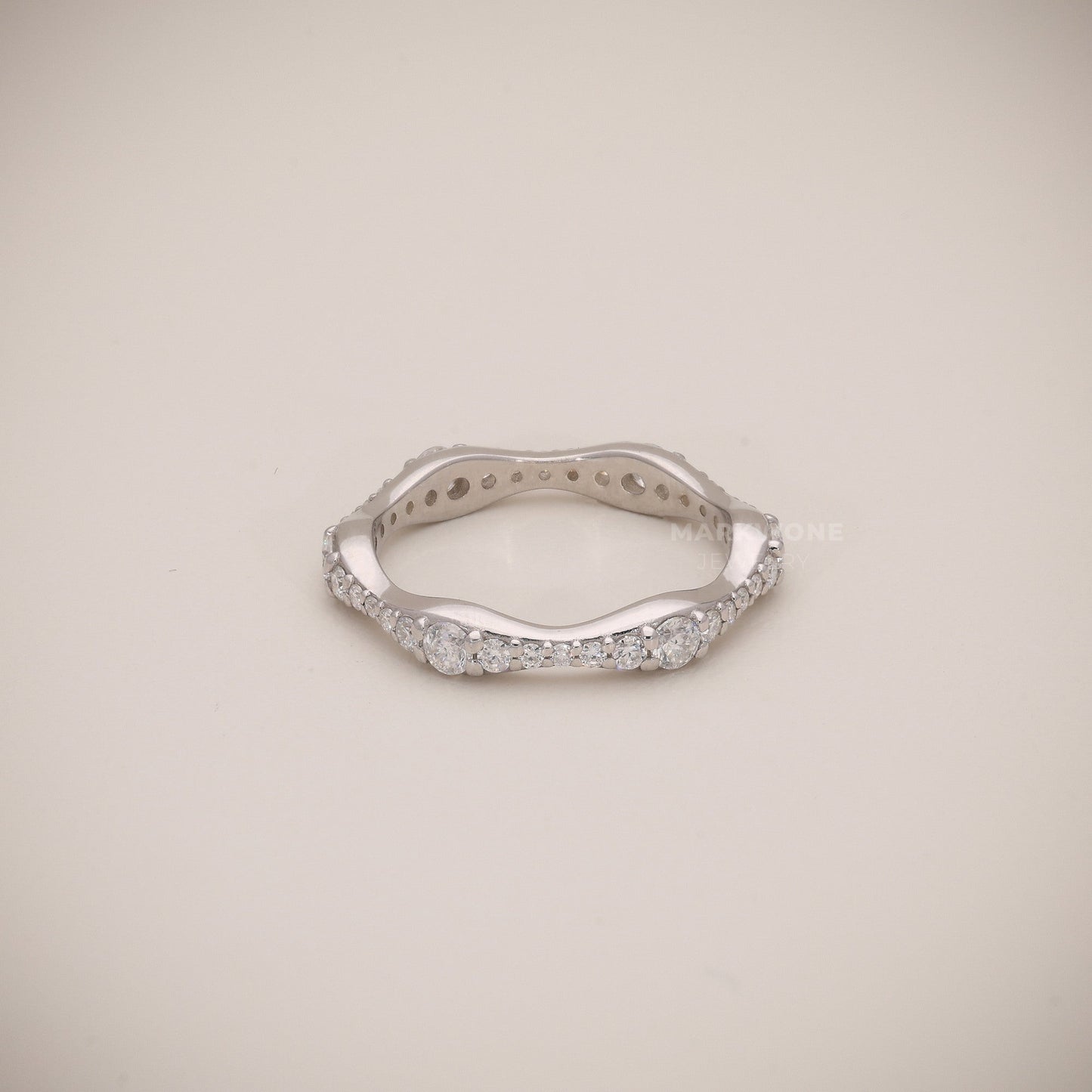 Wavy Shape Diamond Ring