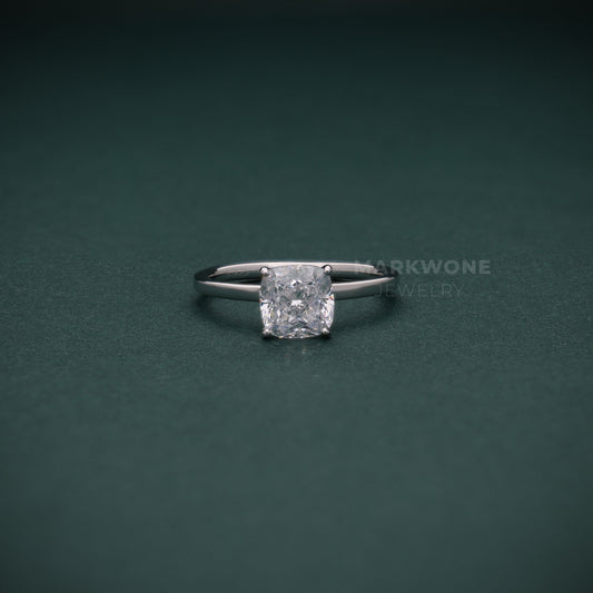 Cushion-cut Diamond Ring